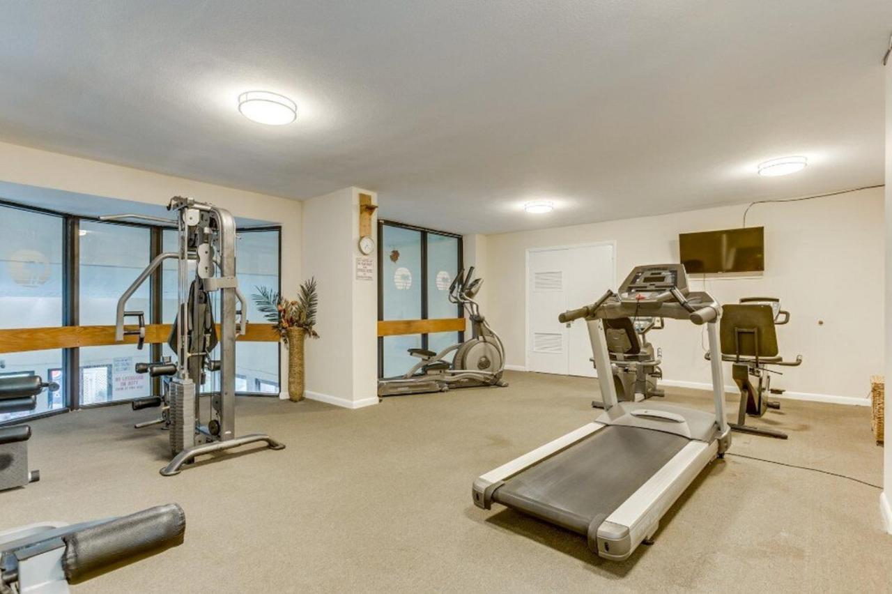 15-th Floor Ocean Front Views At Palms Appartement